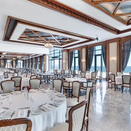 Birun Ada Hotel Burgazada