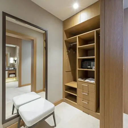 Birun Ada Hotel